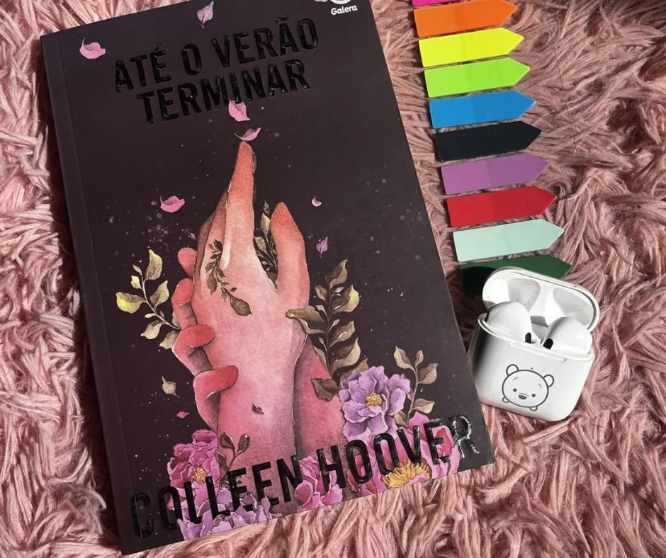 Resenha do Livro "Até o Verão Terminar" de Colleen Hoover O universo literário está repleto de histórias que mexem com nossas emoções mais profundas, e "Até o Verão Terminar", da talentosa Colleen Hoover, é um desses tesouros que você não pode deixar passar.