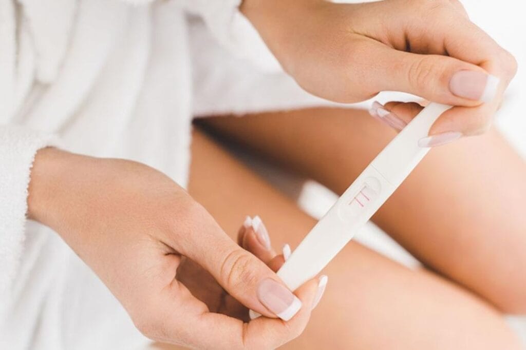 Como saber se estou grávida? 5 Sinais Antes do Atraso Menstrual